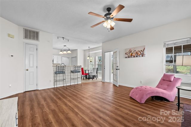 1413 Lockhart Place NW, Concord, NC 28027