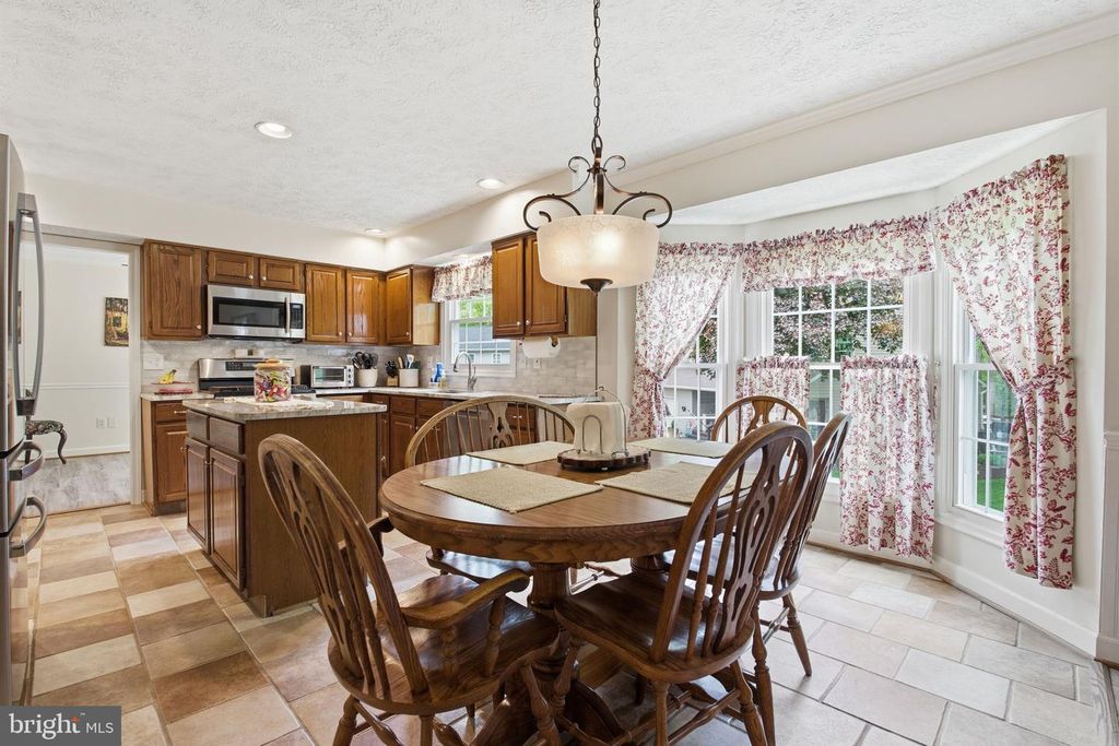 Image 22 of property listing at 817 PEPPARD DR, Bel Air, MD 21014
