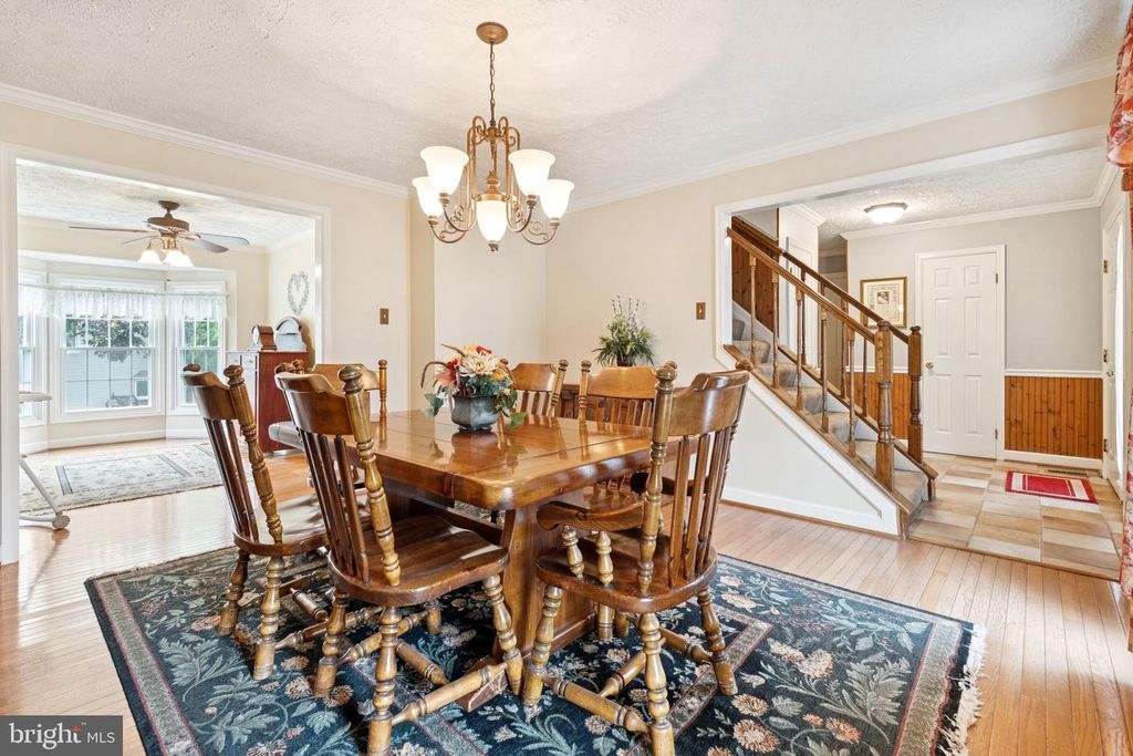 Image 3 of property listing at 817 PEPPARD DR, Bel Air, MD 21014