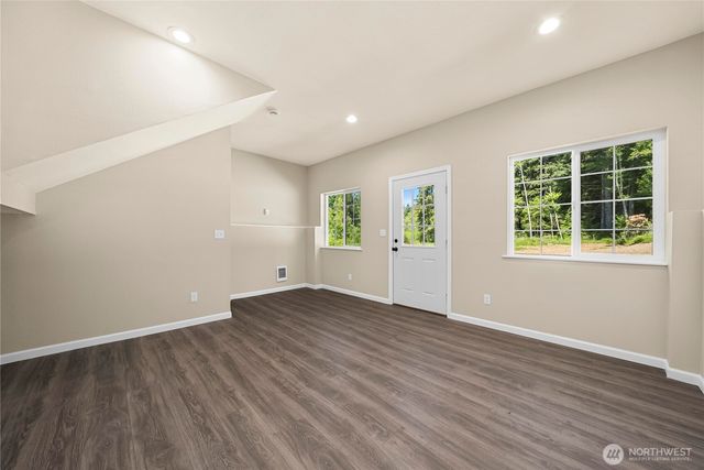 145 Lewis Road W, Seabeck, WA 98380