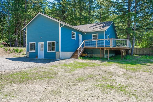 145 Lewis Road W, Seabeck, WA 98380