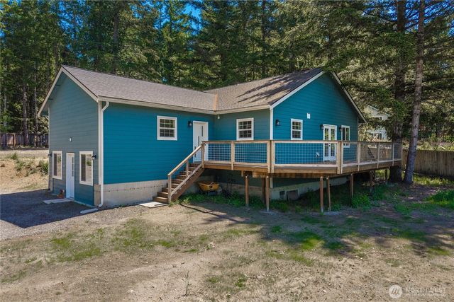 145 Lewis Road W, Seabeck, WA 98380