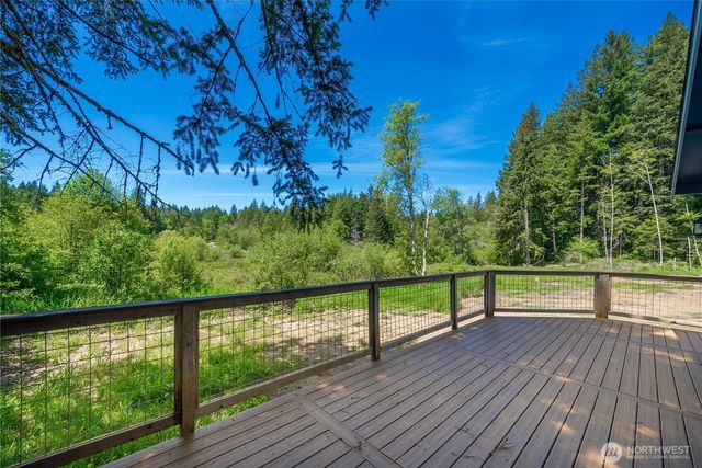 145 Lewis Road W, Seabeck, WA 98380