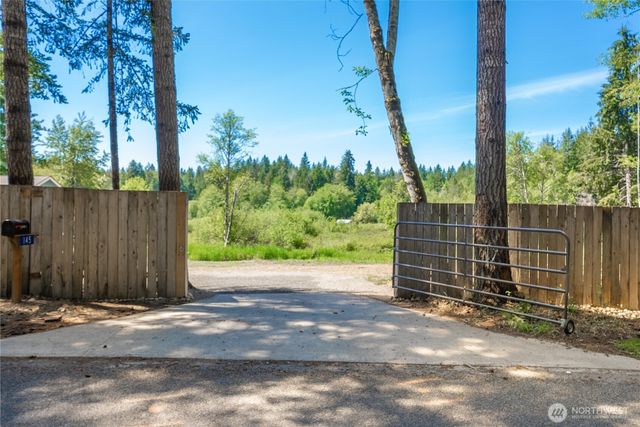145 Lewis Road W, Seabeck, WA 98380