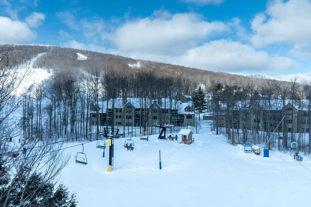 28 Fowler Road N103, Ludlow, VT 05149