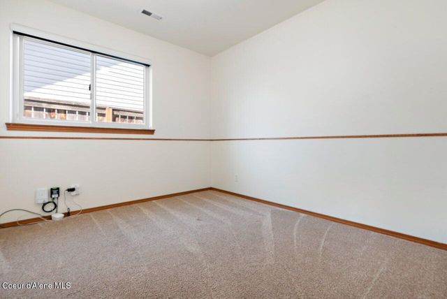 2998 W VERSAILLES DR, Coeur D'alene, ID 83815