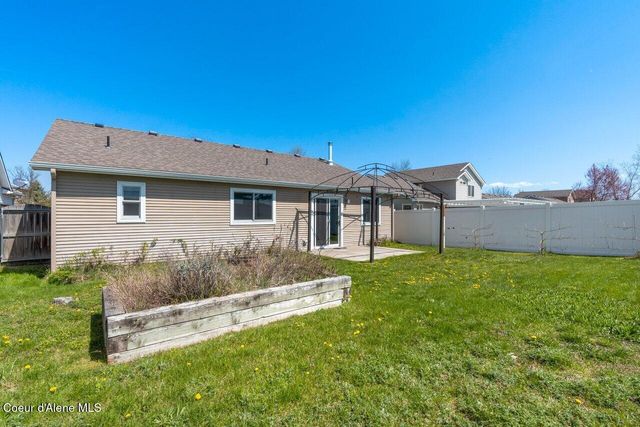 2998 W VERSAILLES DR, Coeur D'alene, ID 83815