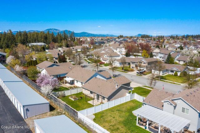 2998 W VERSAILLES DR, Coeur D'alene, ID 83815