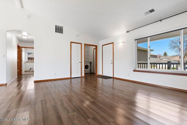 2998 W VERSAILLES DR, Coeur D'alene, ID 83815