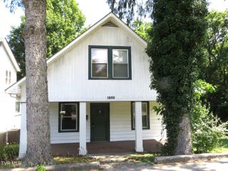 1203 Northwest Virginia Avenue, Norton, VA 24273