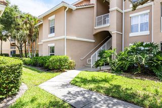 5060 Fairways Circle F101, Vero Beach, FL 32967