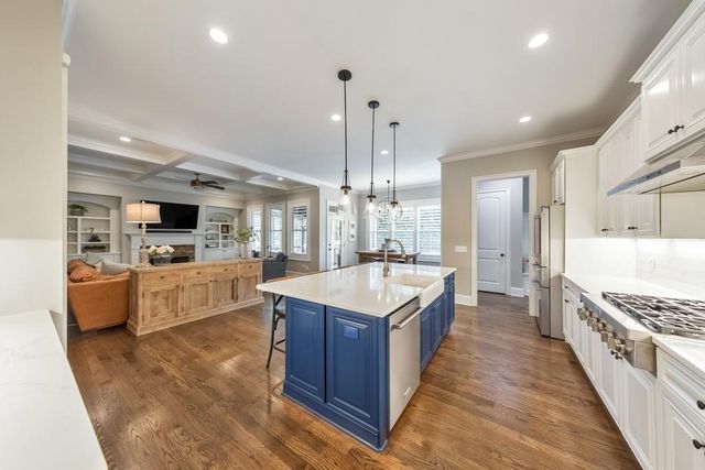 5725 Sunburst Drive, Powder Springs, GA 30127