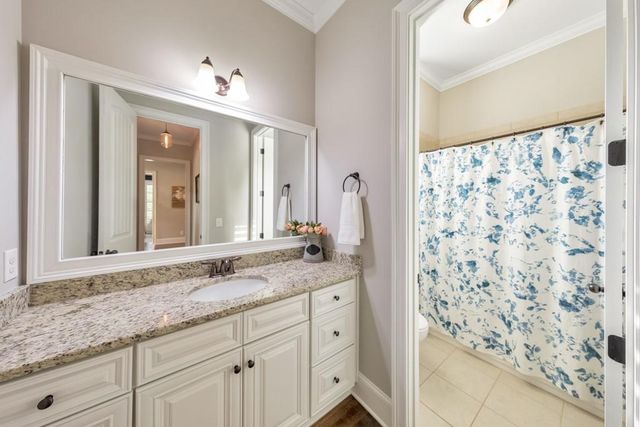 5725 Sunburst Drive, Powder Springs, GA 30127