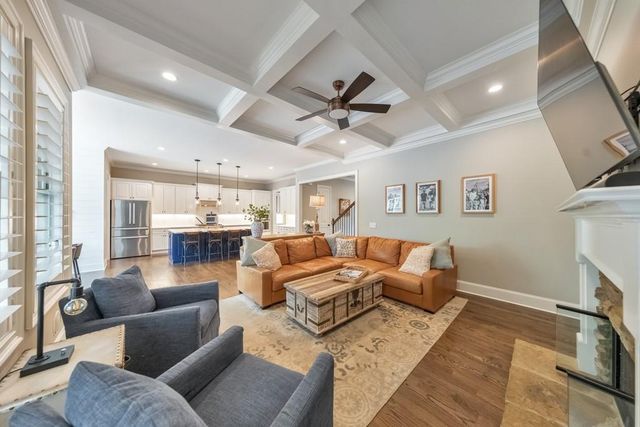5725 Sunburst Drive, Powder Springs, GA 30127