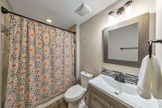 5725 Sunburst Drive, Powder Springs, GA 30127