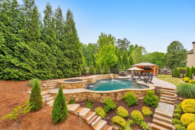 5725 Sunburst Drive, Powder Springs, GA 30127