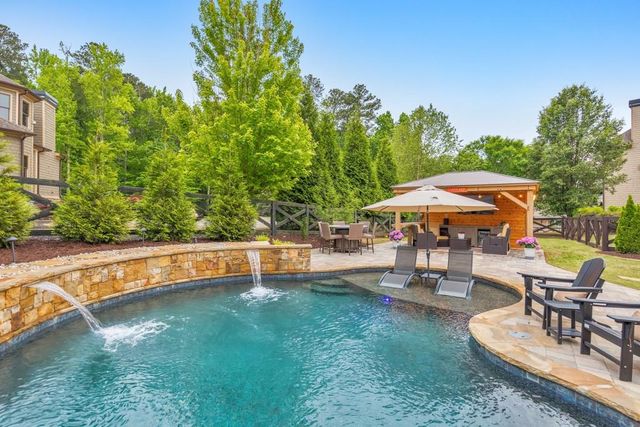 5725 Sunburst Drive, Powder Springs, GA 30127