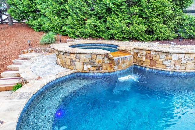 5725 Sunburst Drive, Powder Springs, GA 30127