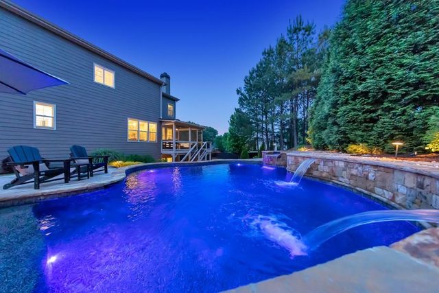 5725 Sunburst Drive, Powder Springs, GA 30127