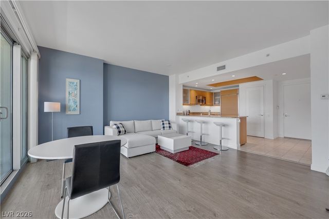 322 Karen Avenue 1604, Las Vegas, NV 89109