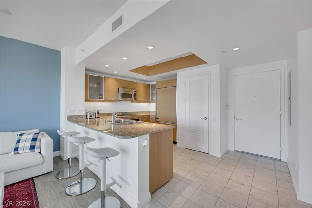 322 Karen Avenue 1604, Las Vegas, NV 89109