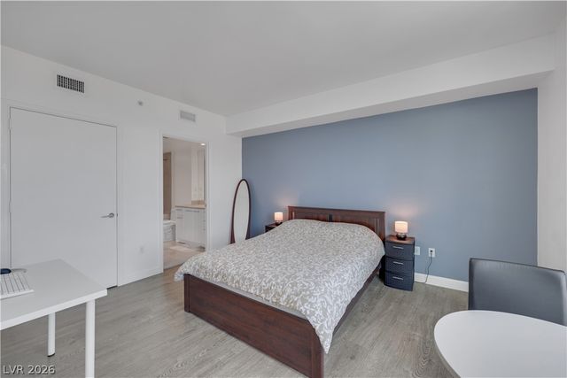 322 Karen Avenue 1604, Las Vegas, NV 89109