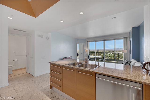 322 Karen Avenue 1604, Las Vegas, NV 89109