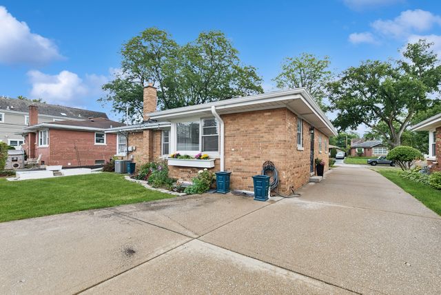 5408 Central Avenue, Western Springs, IL 60558