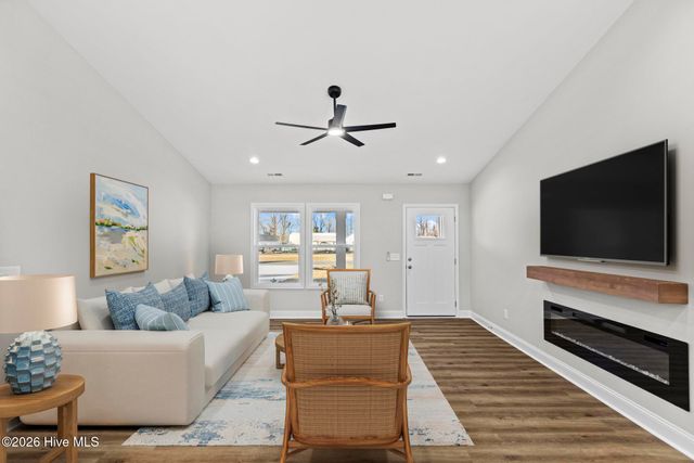 3043 Falcon Court, Deep Run, NC 28525