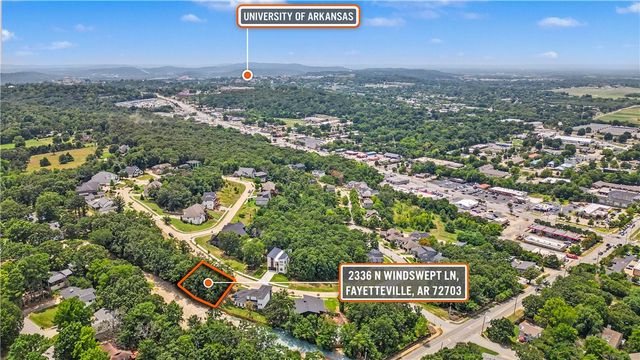 2336 Windswept Lane, Fayetteville, AR 72703