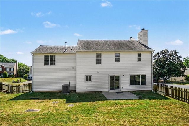 401 Mount Vernon Court, Woodstock, GA 30189