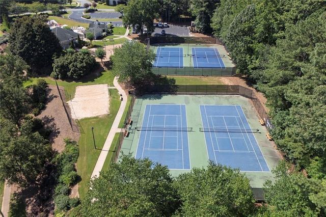401 Mount Vernon Court, Woodstock, GA 30189