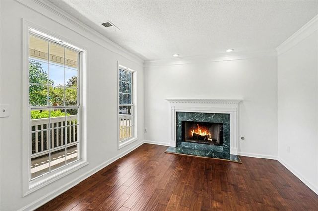 401 Mount Vernon Court, Woodstock, GA 30189