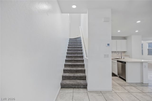 2728 Lindsey Springs Street, Las Vegas, NV 89142