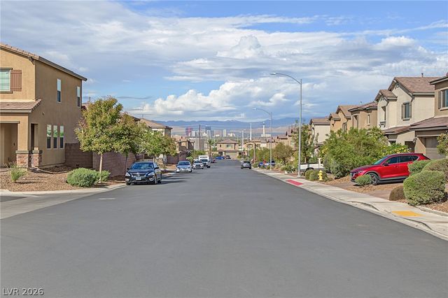 2728 Lindsey Springs Street, Las Vegas, NV 89142