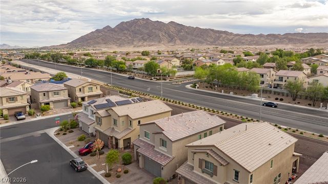 2728 Lindsey Springs Street, Las Vegas, NV 89142