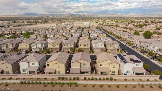 2728 Lindsey Springs Street, Las Vegas, NV 89142