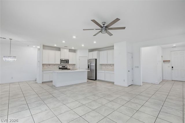 2728 Lindsey Springs Street, Las Vegas, NV 89142