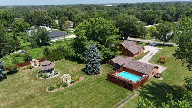 4290 NE 27th Street, Des Moines, IA 50317
