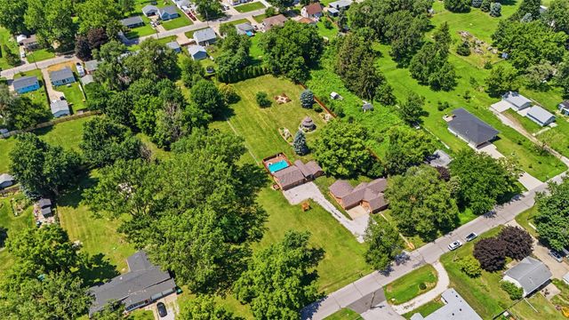 4290 NE 27th Street, Des Moines, IA 50317