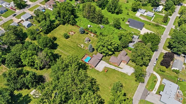 4290 NE 27th Street, Des Moines, IA 50317