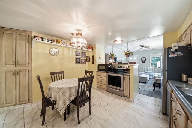 4290 NE 27th Street, Des Moines, IA 50317
