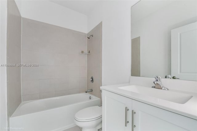 1705 SE 27th Road, Homestead, FL 33035