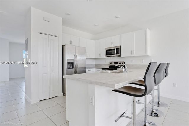 1705 SE 27th Road, Homestead, FL 33035