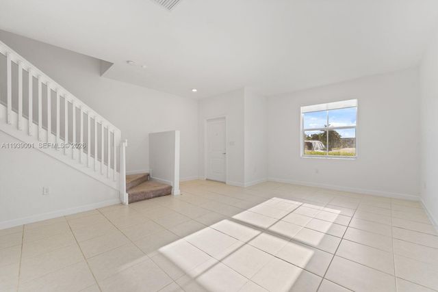 1705 SE 27th Road, Homestead, FL 33035