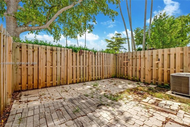 1705 SE 27th Road, Homestead, FL 33035