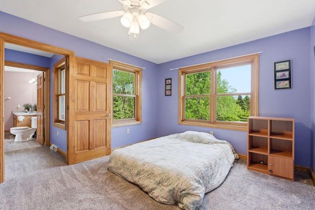 W350S1951 Waterville ROAD, Oconomowoc, WI 53066
