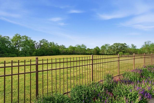 W350S1951 Waterville ROAD, Oconomowoc, WI 53066
