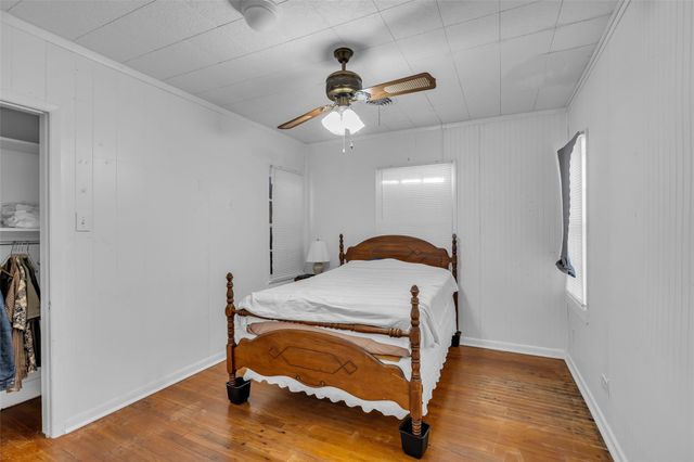 218 Olive Avenue, Pasadena, TX 77506