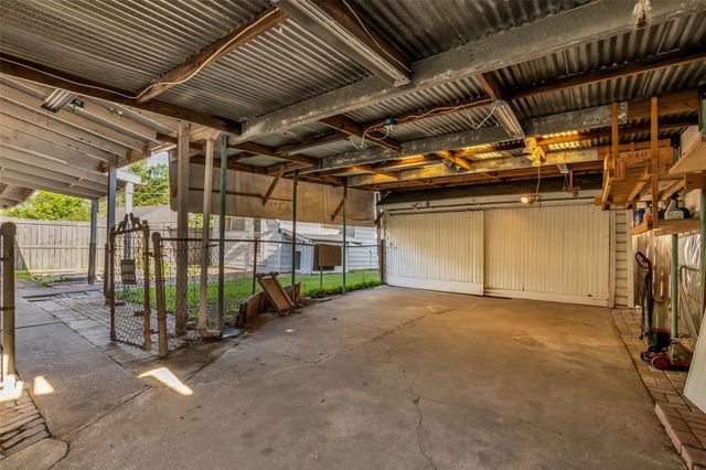 218 Olive Avenue, Pasadena, TX 77506